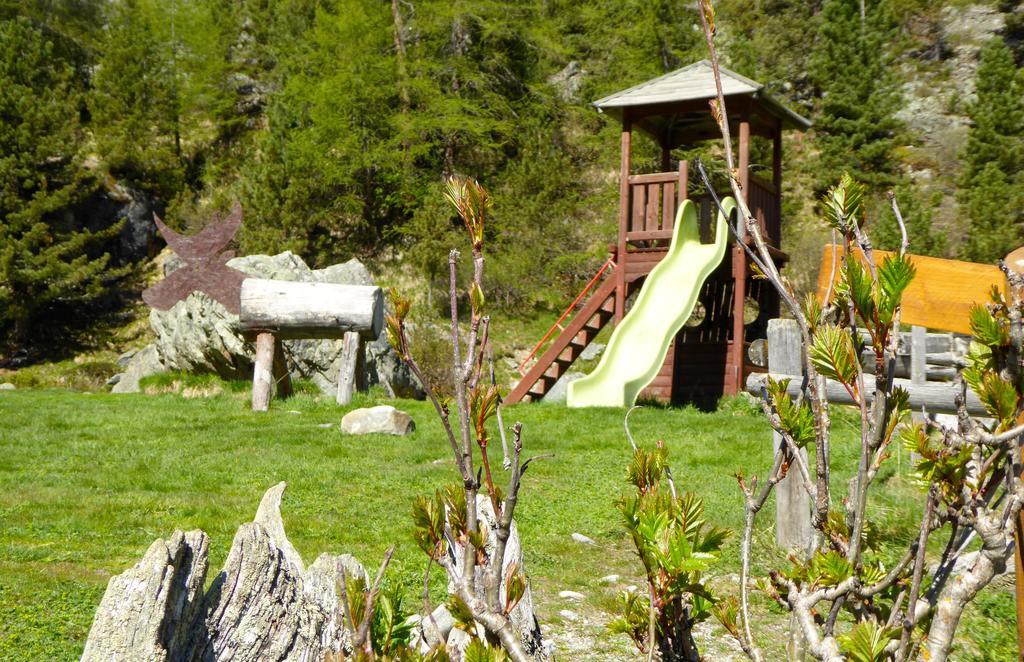 פונטרסינה Hotel Roseg-Gletscher חדר תמונה